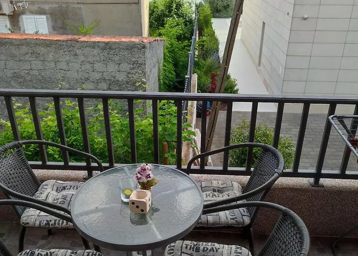 Lea-stella Apartment